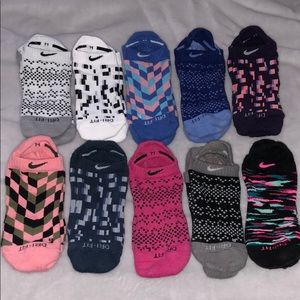 Nike dry fit socks women’s low cut